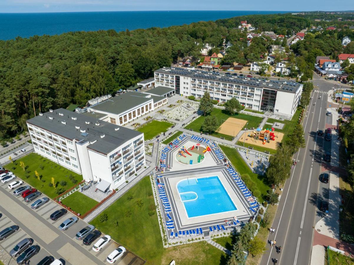 Domki Drewniane Zem-Tourist Pustkowo Exteriör bild